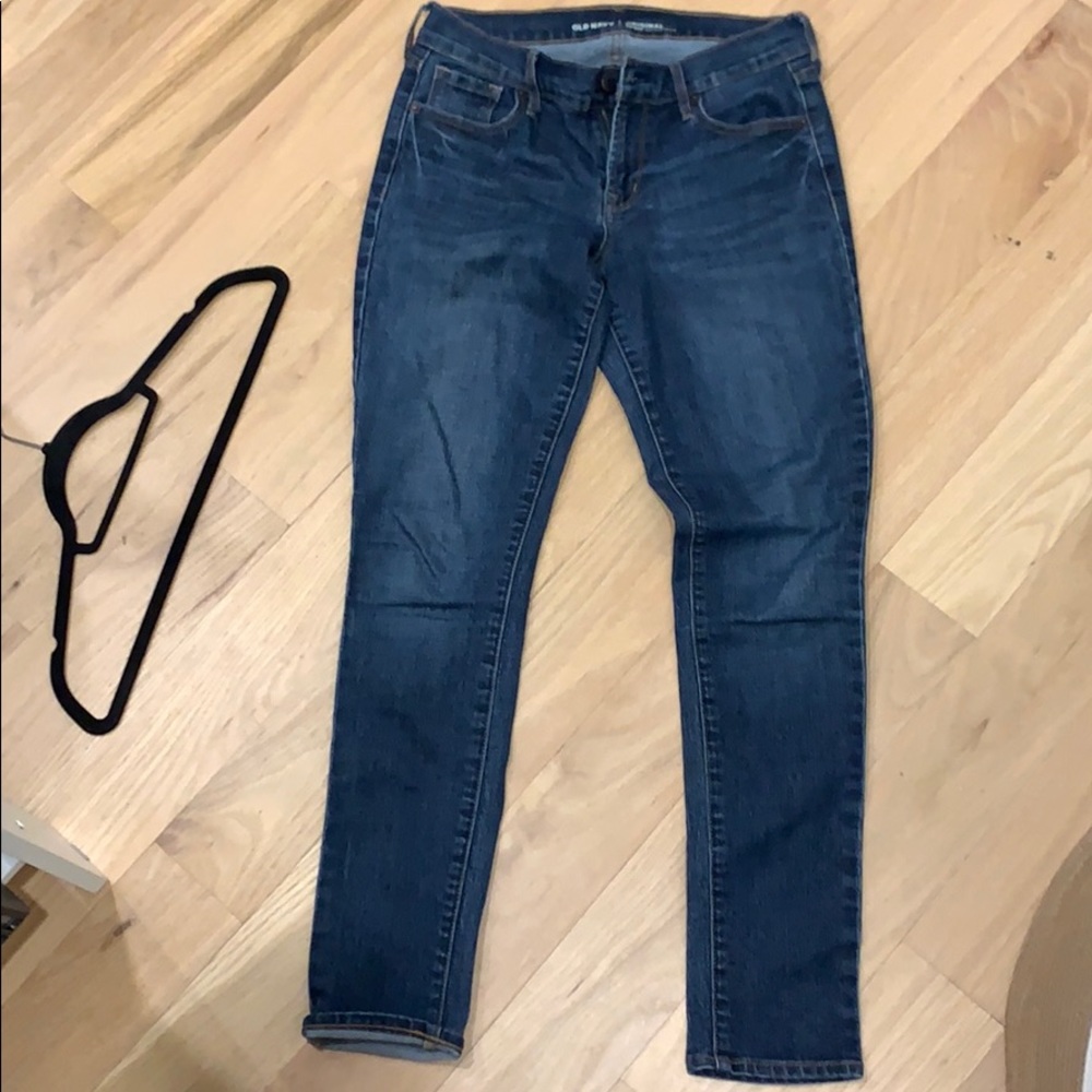 Mid-rise blue Jeans